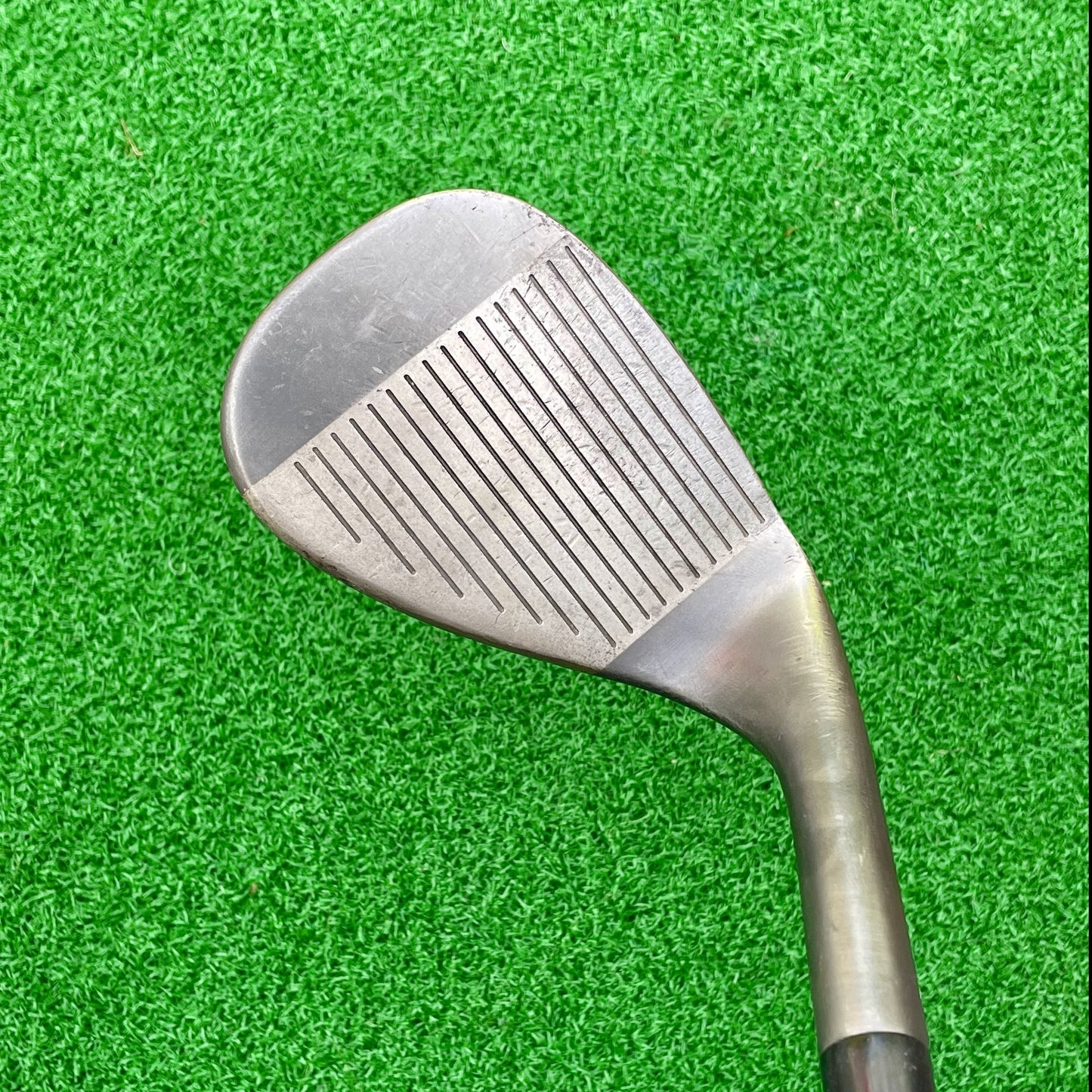 588 Gunmetal
