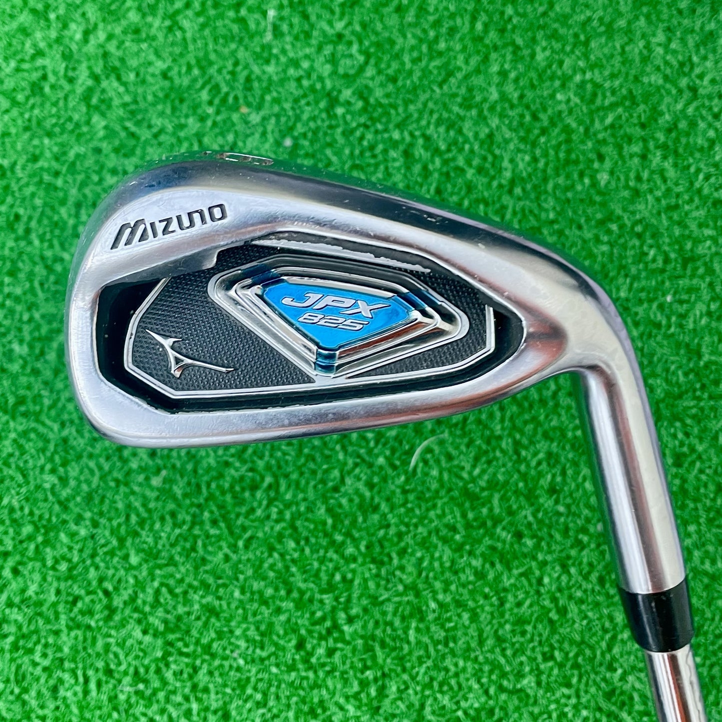 JPX 825