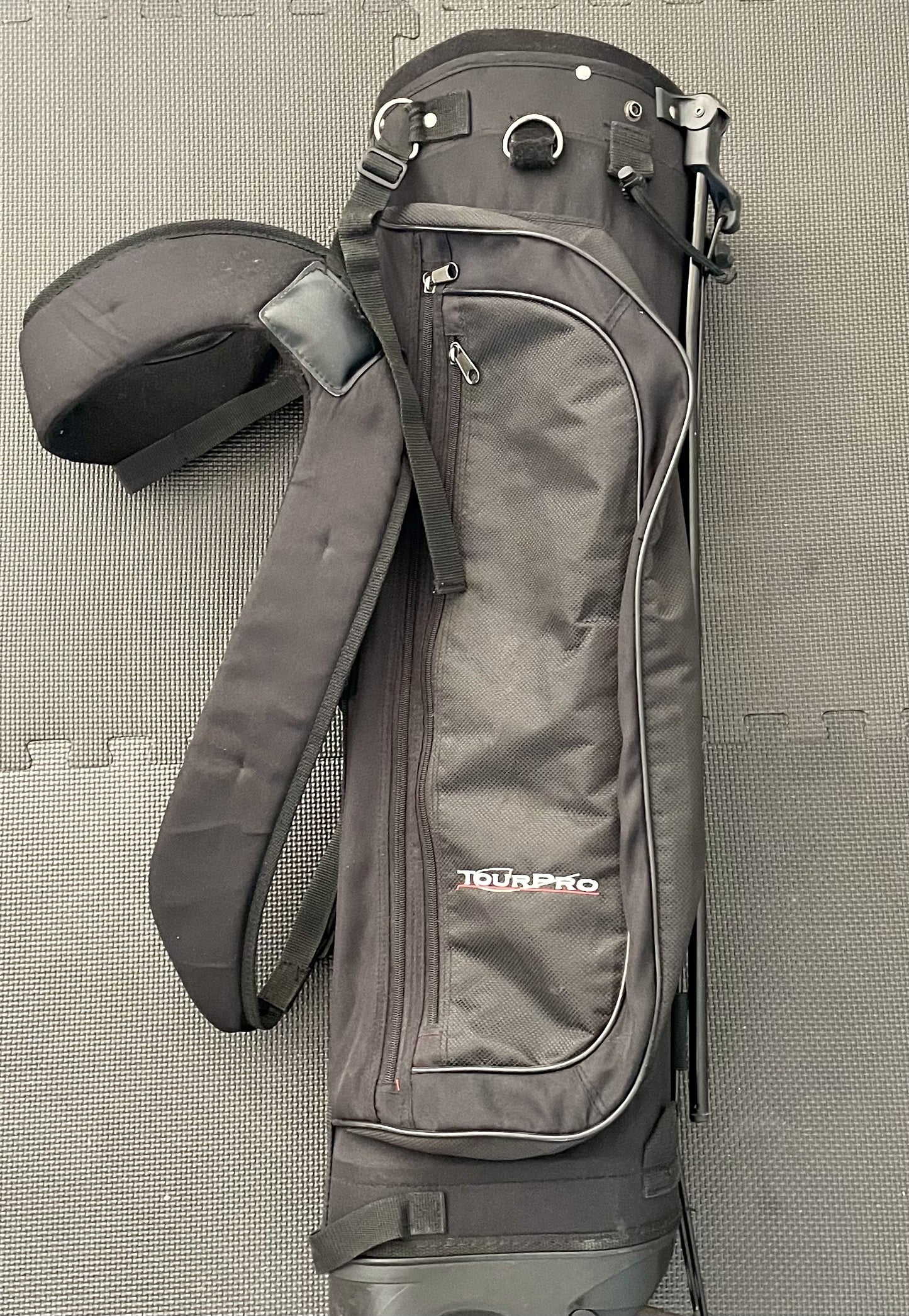 Tour Pro